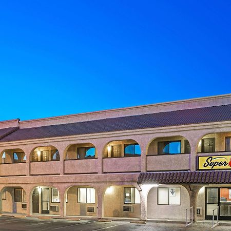 Super 8 By Wyndham Las Vegas Nellis Afb Area Luaran gambar