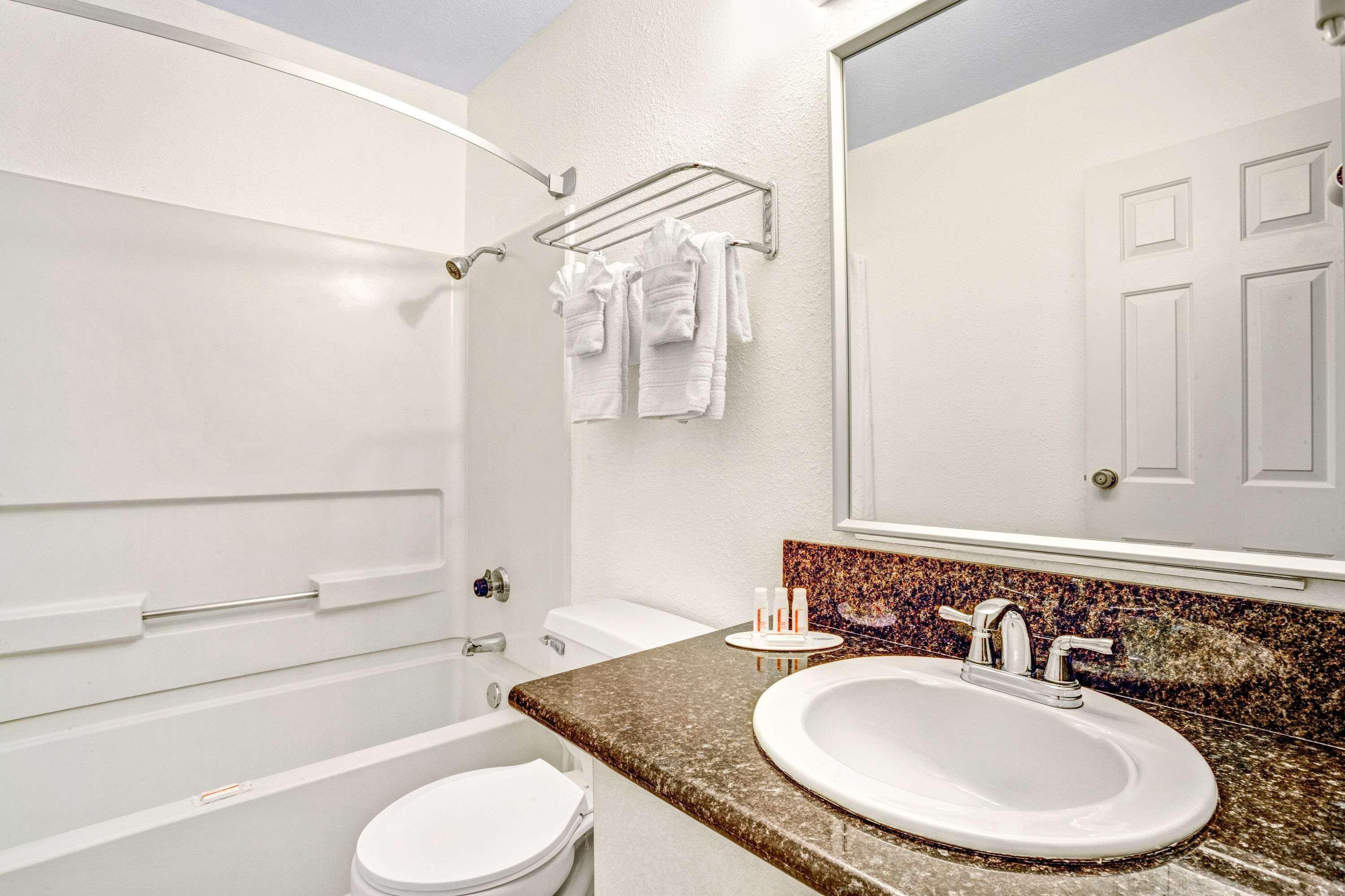Super 8 By Wyndham Las Vegas Nellis Afb Area Luaran gambar